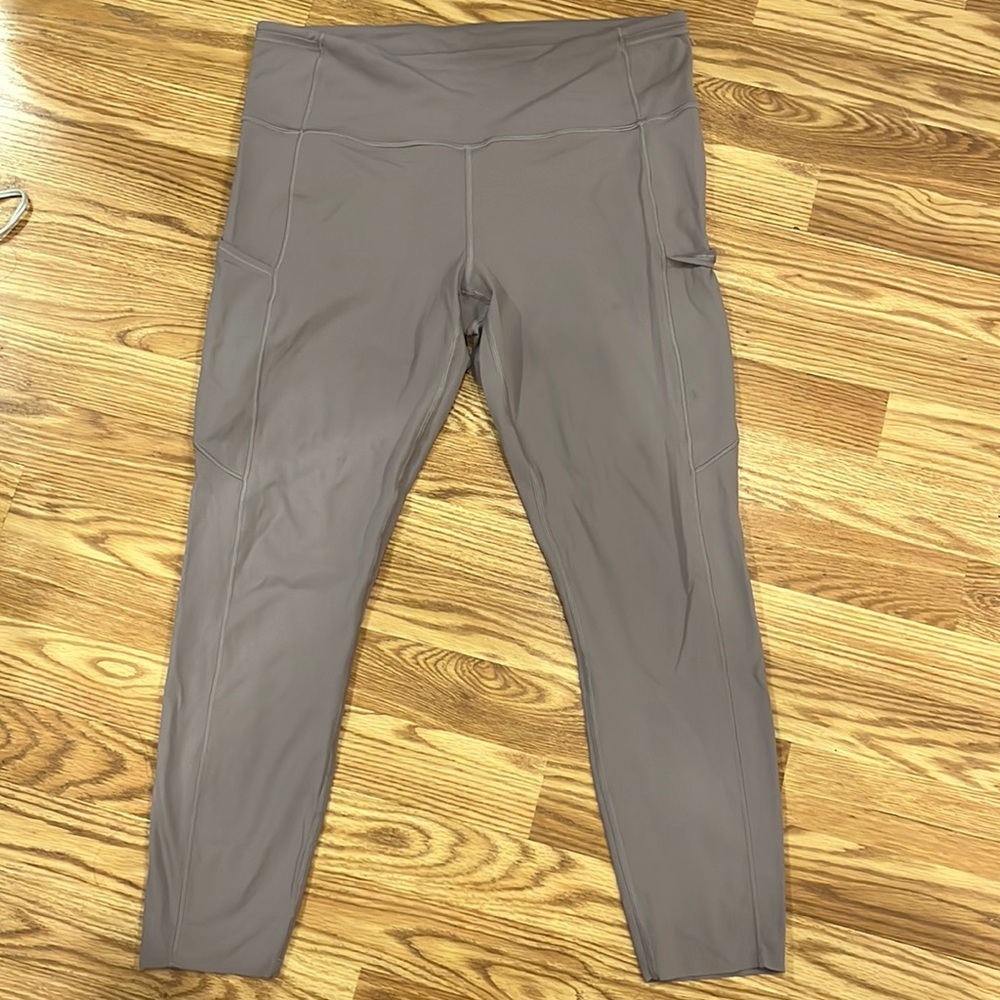 Lululemon leggings size 12 Purple